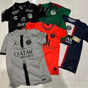 🚫SOLD🚫 Mens Multi-Color Sports jerseys bundle